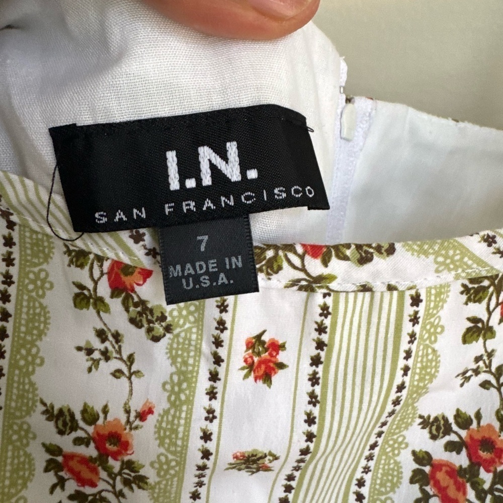Floral Striped Cream Dress - Picture 5 of 5